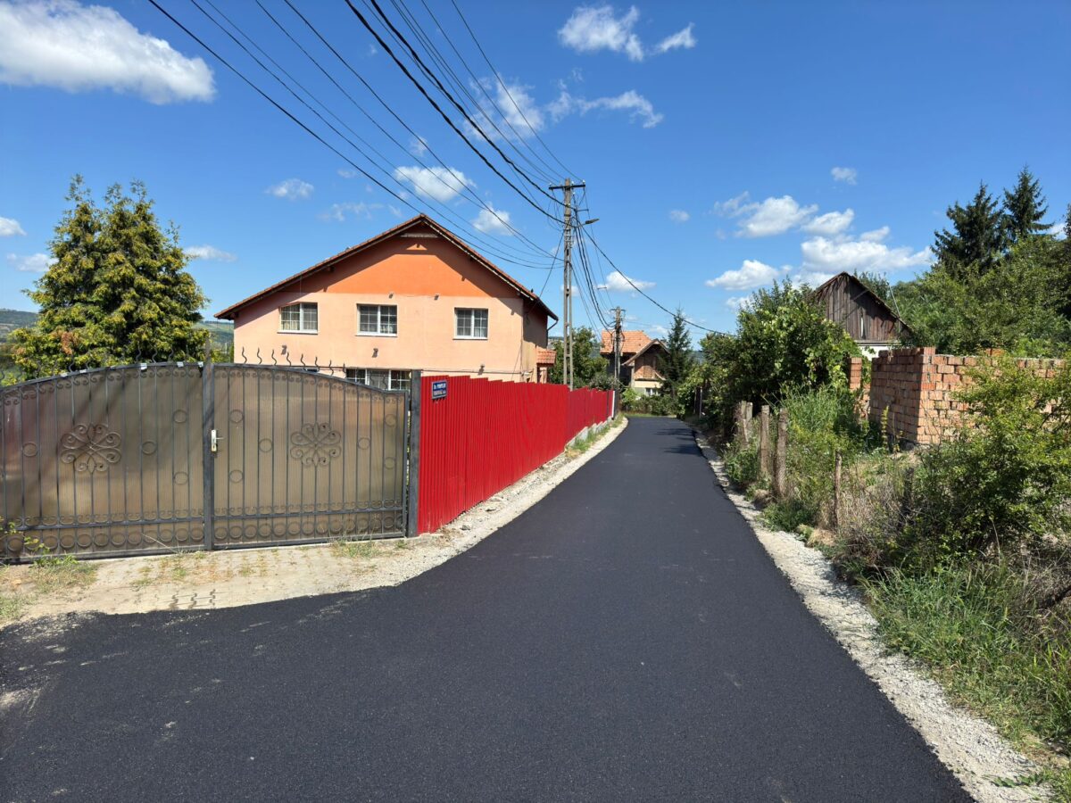 În doar câteva zile, modernizarea străzii Pompelor din Sângeorgiu de Mureș va fi finalizată!