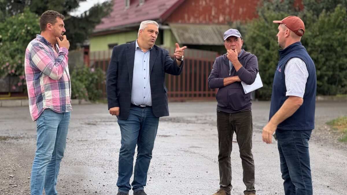 Astăzi au început și pe strada TRESTIEI lucrările de modernizare!